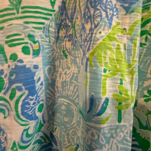Lilly Pulitzer Tropical Print V-Neck Top - Blue and Green - Picture 4 of 5